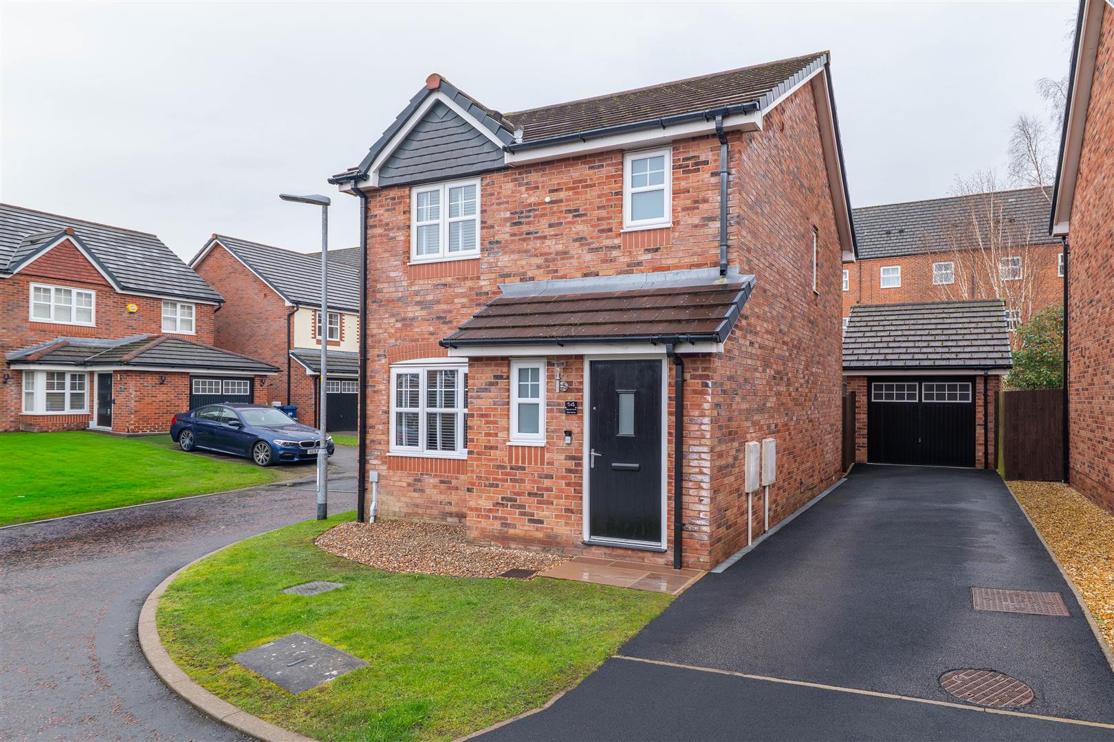 3 bed property in Sycamore Gardens, Leyland